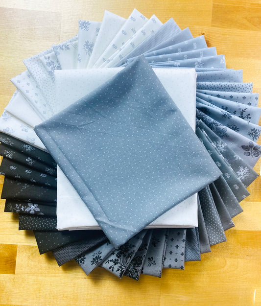 Wingtip Elegance Urban Farmhouse ll Quilt Kit