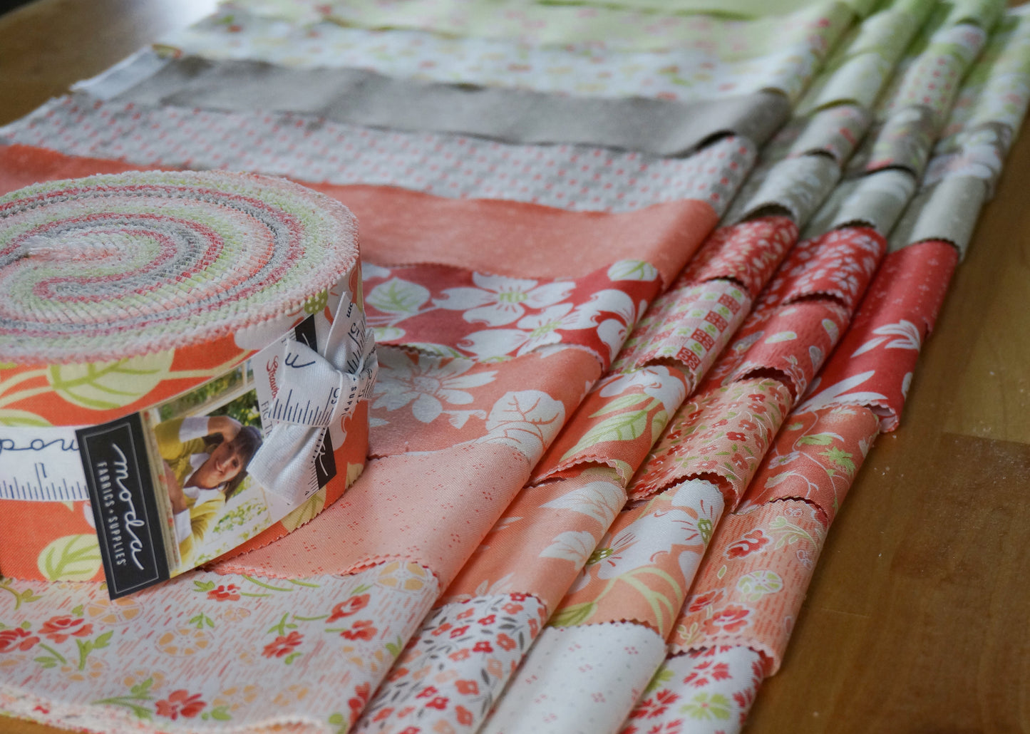 Bargello Braid Strawberries & Rhubarb Quilt Kit