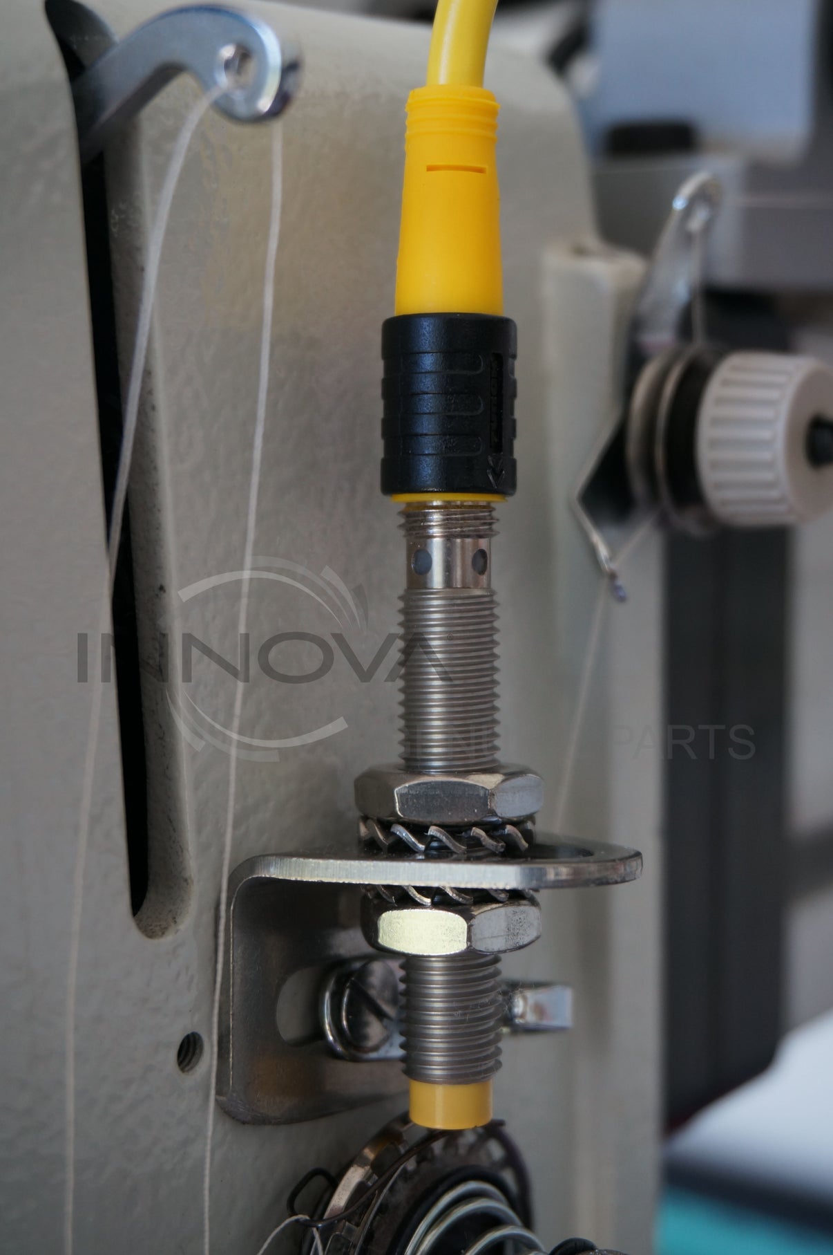 Thread Break Sensor Kit - Classic Machines – INNOVA Longarm